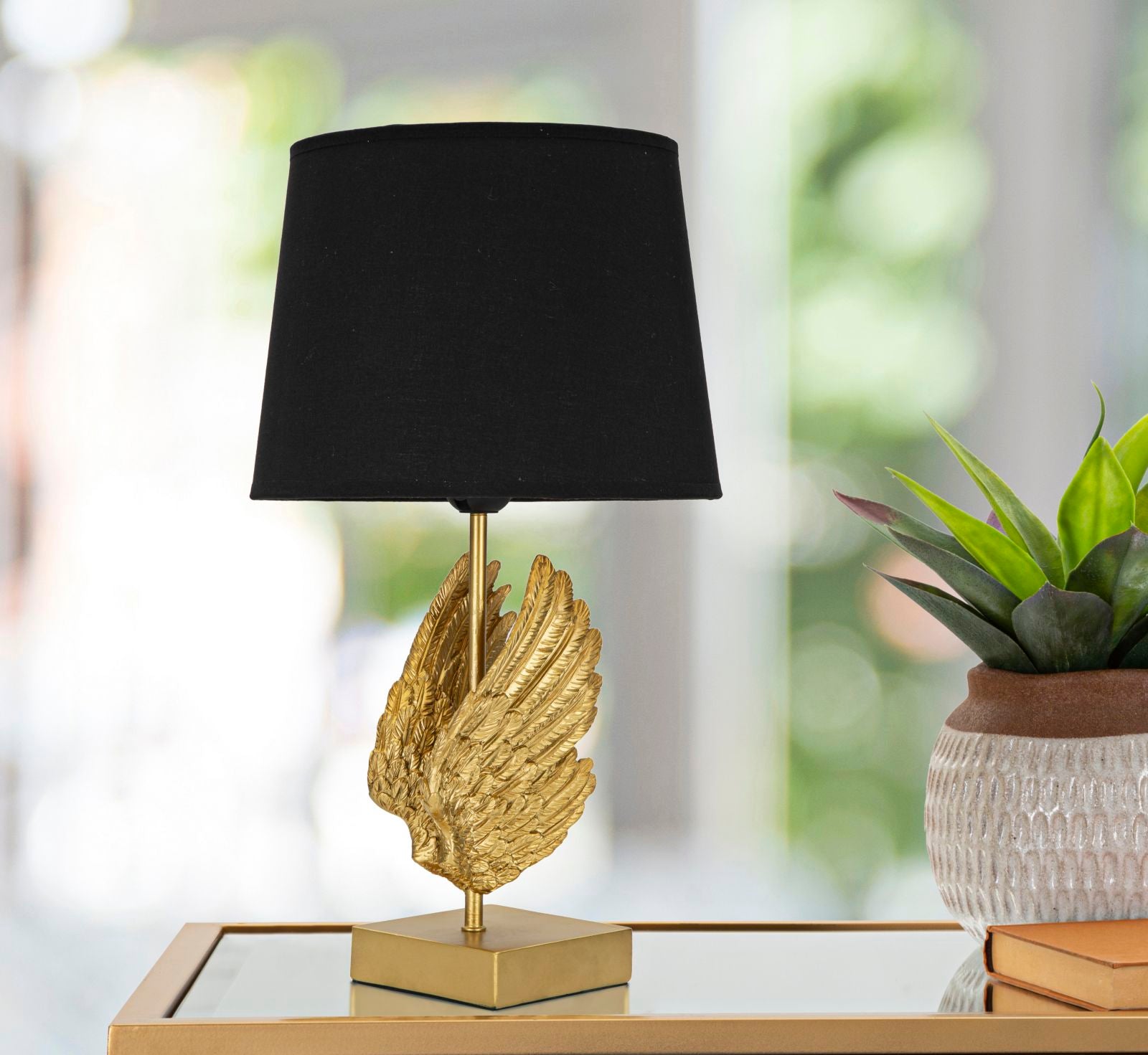 LustreLamp | Luxe tafellamp met gouden vleugels