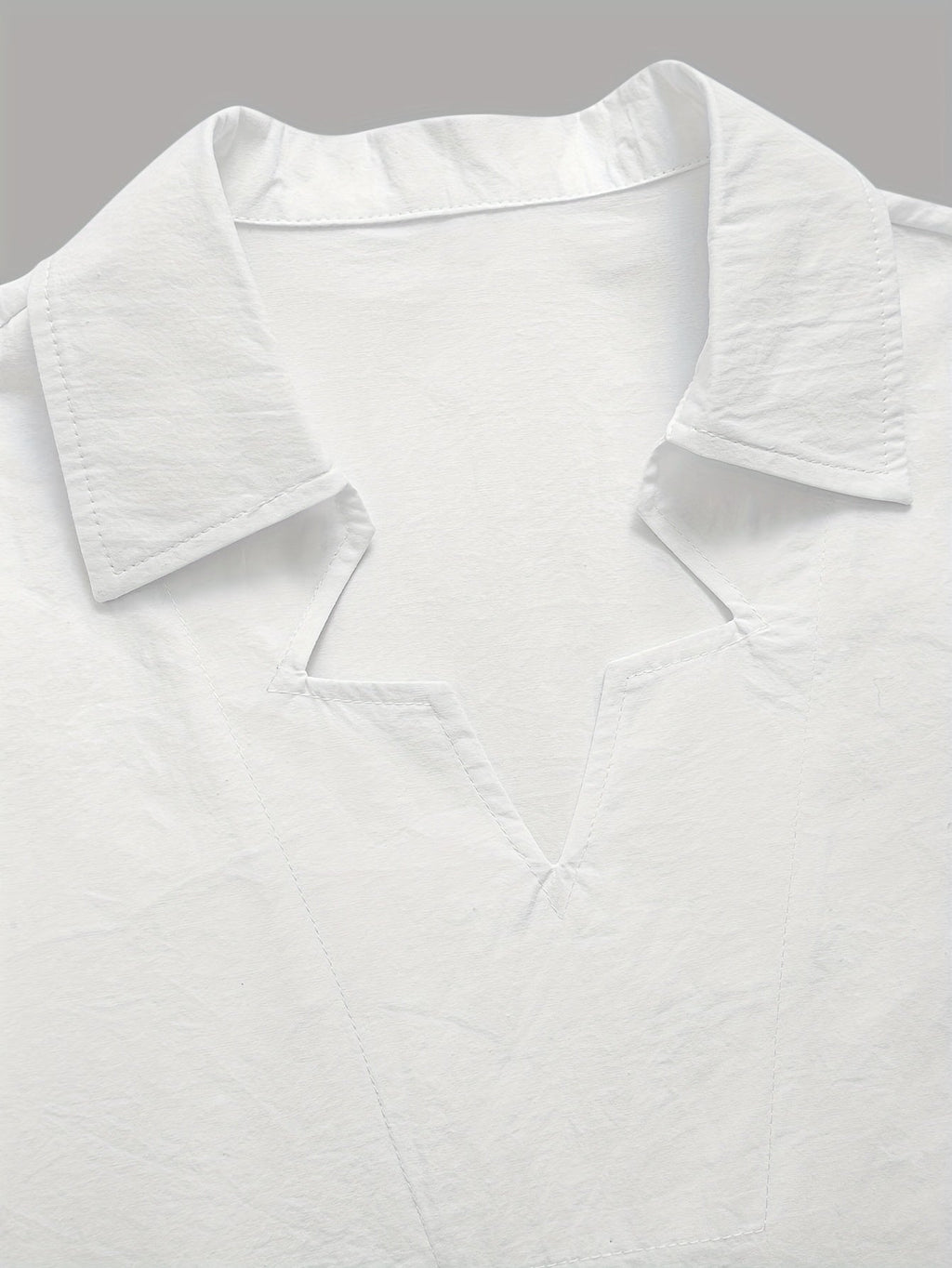 Sela | Ademende zomerblouse voor dames – Casual top met V-hals en losse pasvorm