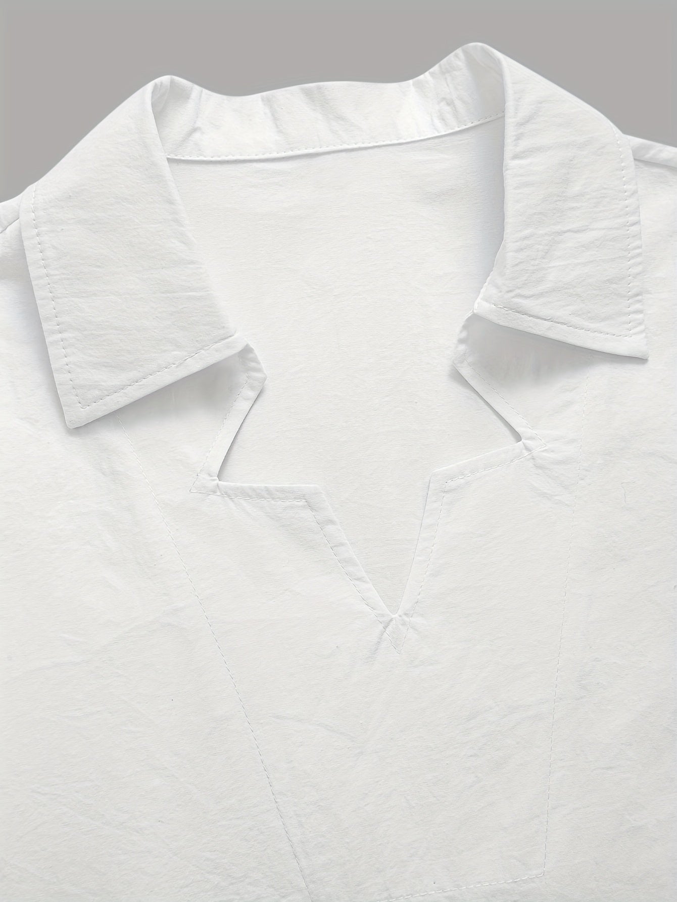 Sela | Ademende zomerblouse voor dames – Casual top met V-hals en losse pasvorm