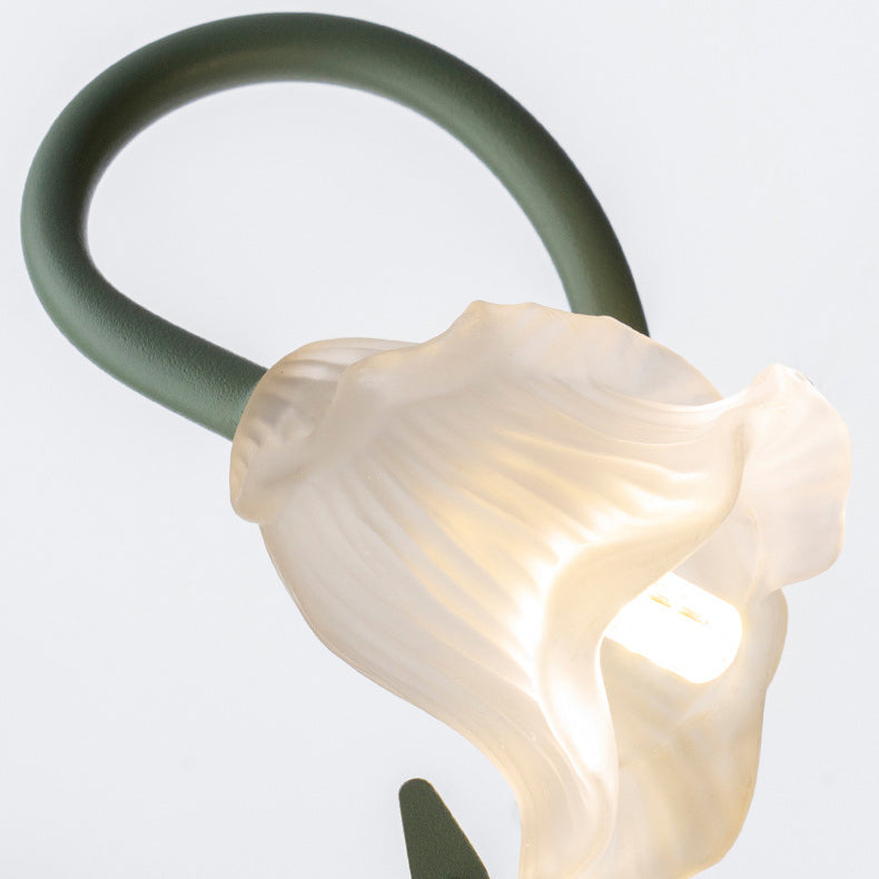 BlossomBeam | Elegante Bloem Wandlamp - Ijzer & Glas, Modern Bloemmotief voor Woonkamer & Slaapkamer