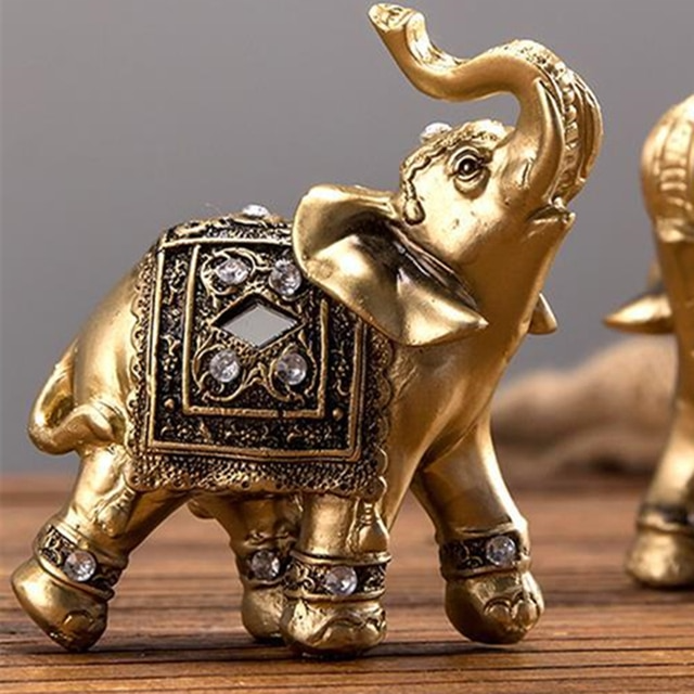 TrunkLuxe | Stralende Gouden Olifant Hars Sculptuur