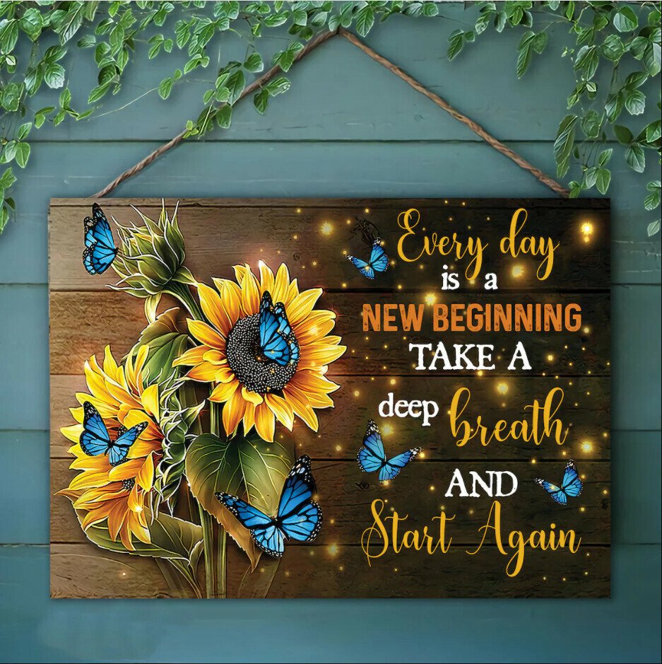 FlutterBloom | Vlinder- en Zonnebloemen Wandkunst Canvas Schilderij met Houten Lijst