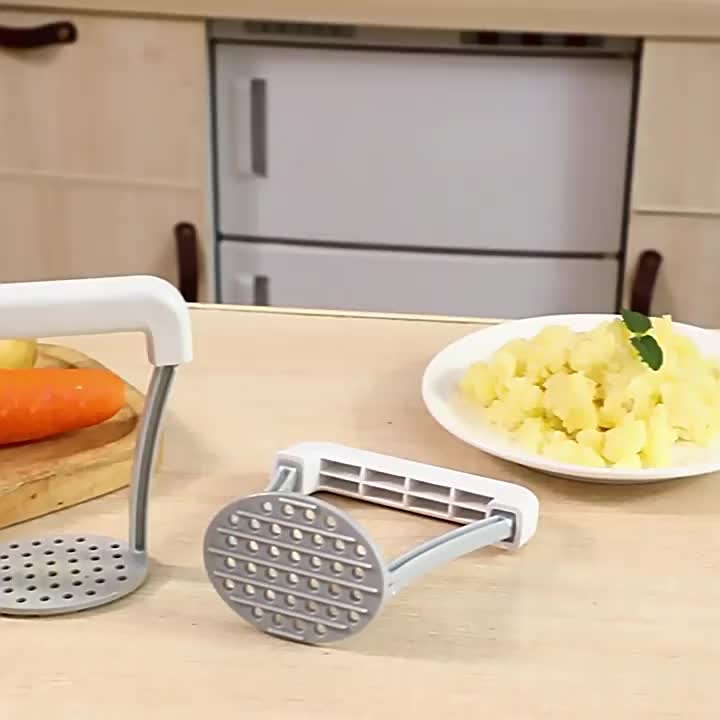 SpudPress | Handmatige aardappelstamper met antisliphandvat