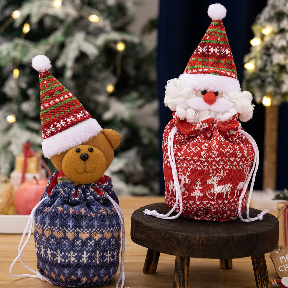 YulePal | Gebreide kerstcadeauzak met pop – Decoratieve kerstcadeauzak voor kinderen, thuis en feestdagen