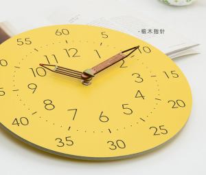 ColorTick | Levendige Geluidsloze Analoge Wandklok - Stijlvol en Functioneel Decor