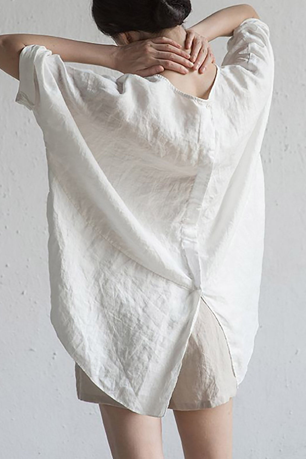 Ziva | Linnen blouse voor dames – Zomerblouse met losse pasvorm, halflange mouwen
