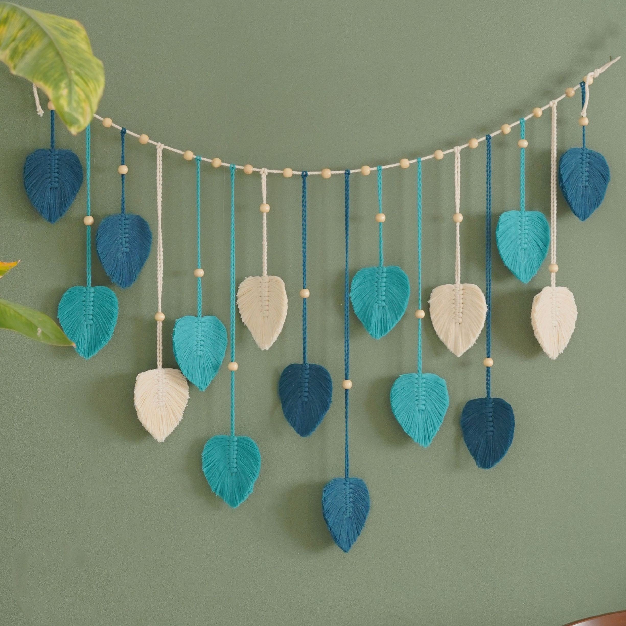 VerdantWeave | Boho Macrame Bladeren Slinger - Boven bed & woondecoratie