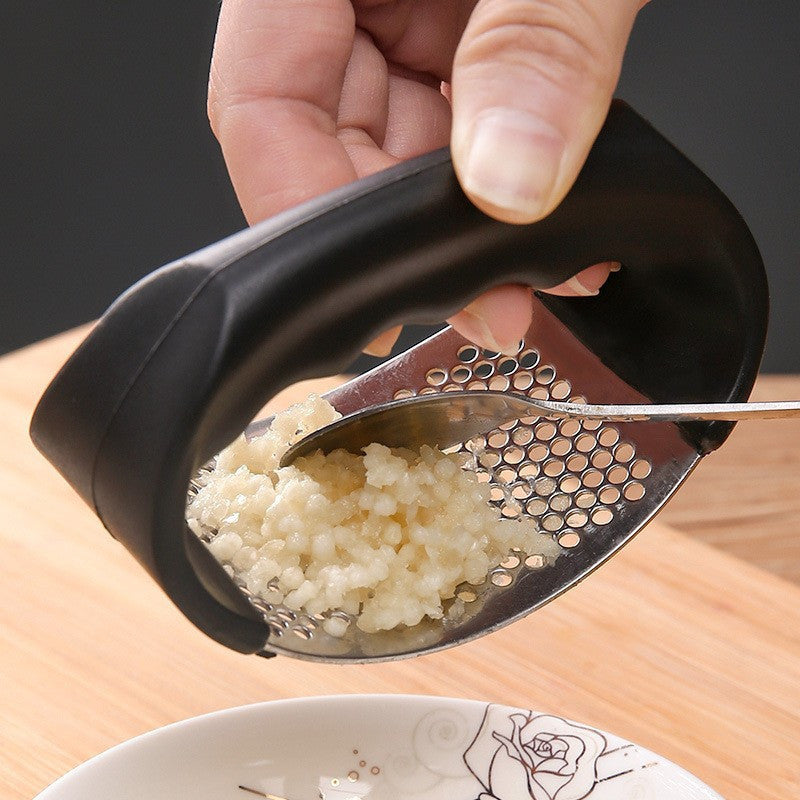 GarliPro | Premium Stainless Garlic Crusher – Durable, Easy-Clean Kitchen Press for Fresh Garlic