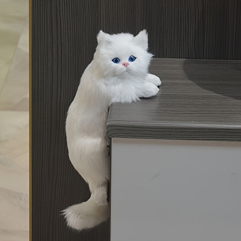 FelineFable | Realistisch pluche kattenspeeltje van hars – decoratie voor binnen en buiten, hangend kattenbeeldje