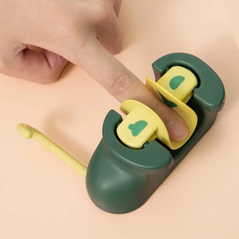 MopDock | Zelfklevende Mop & Bezem Houder - No-Drill Muurbevestiging Organisator