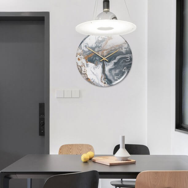 LuxeMarble | Moderne marmeren wandklok – Stille kwartsklok