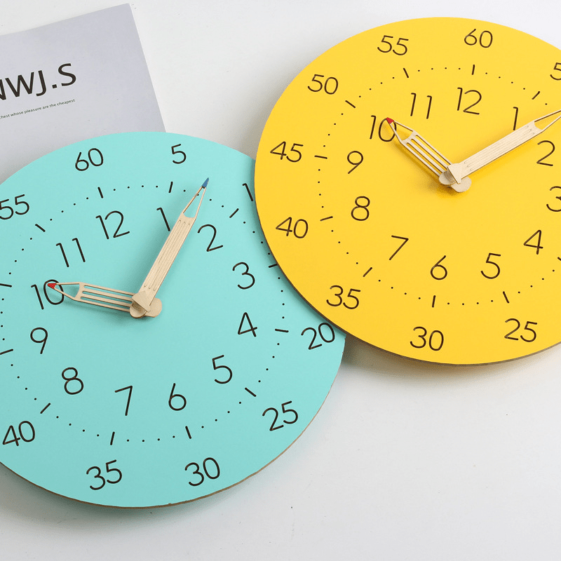ColorTick | Levendige Geluidsloze Analoge Wandklok - Stijlvol en Functioneel Decor