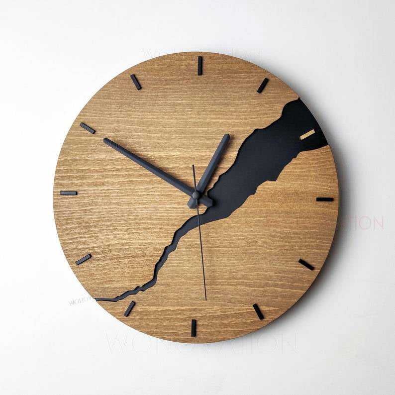 RusticTime | Nordic Gebarsten houten wandklok