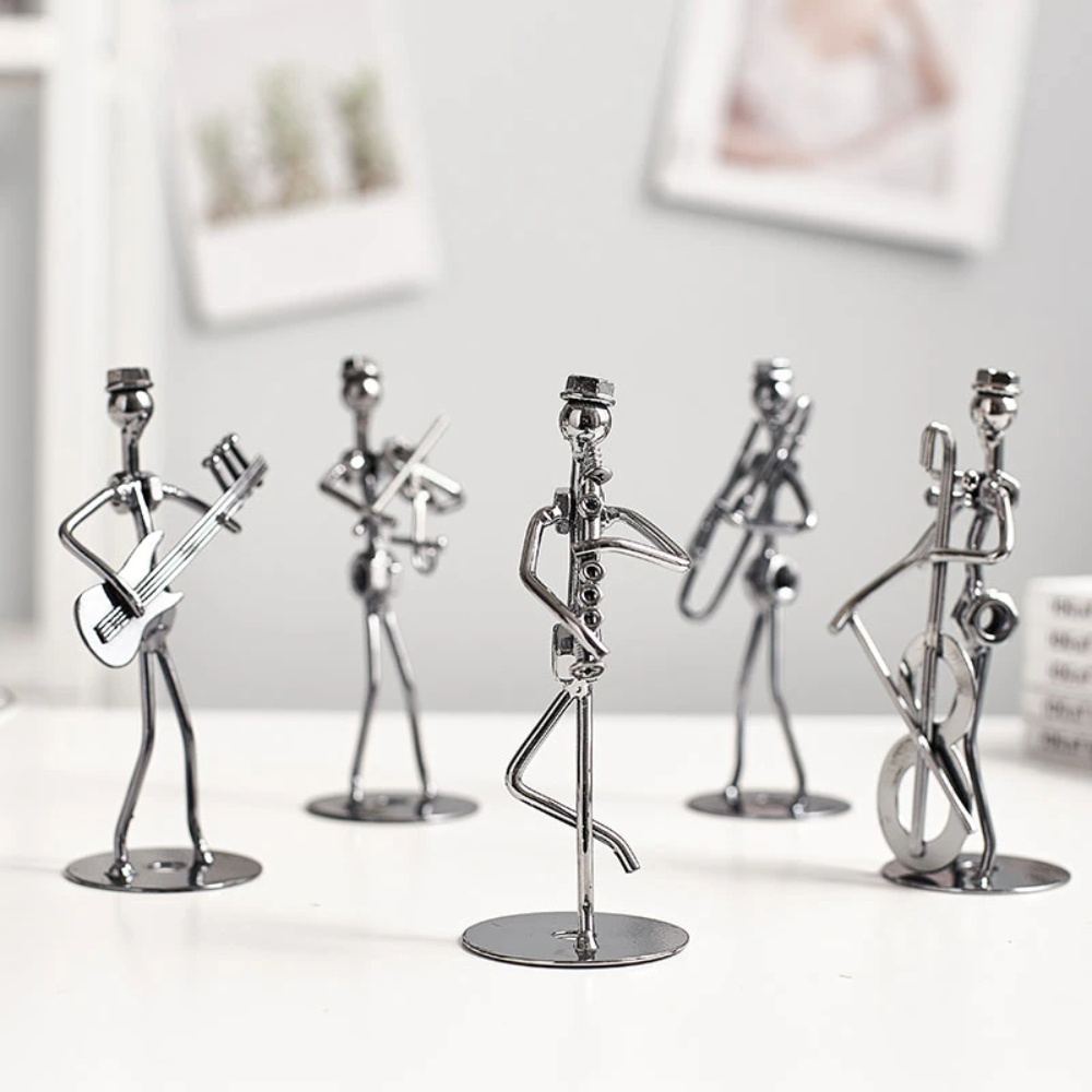 MetalMuse | Rockband Metal-beeldjes – Handgemaakte muzieksculpturen, gitaar- en drummer-tafeldecoratie