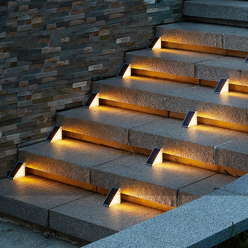 GloSteps | Driehoekige solar trapverlichting voor buiten