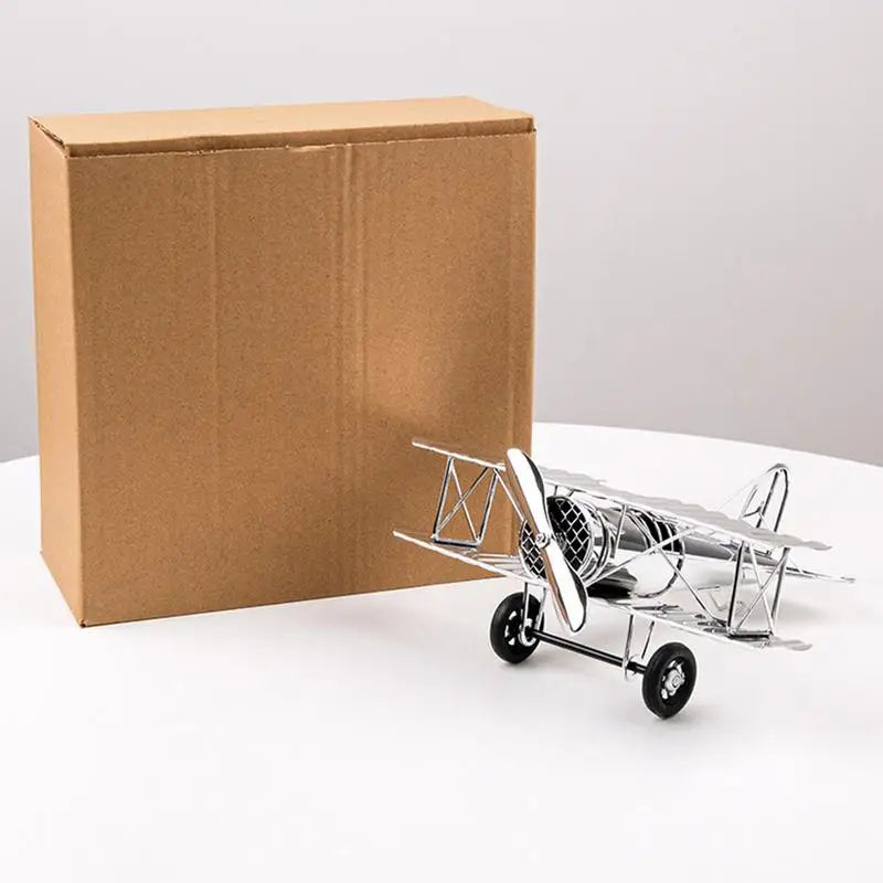 AeroVintage | Vintage Vliegtuig Wanddecoratie - Metalen Retro Luchtvaart Sculptuur, Industriële Woondecoratie