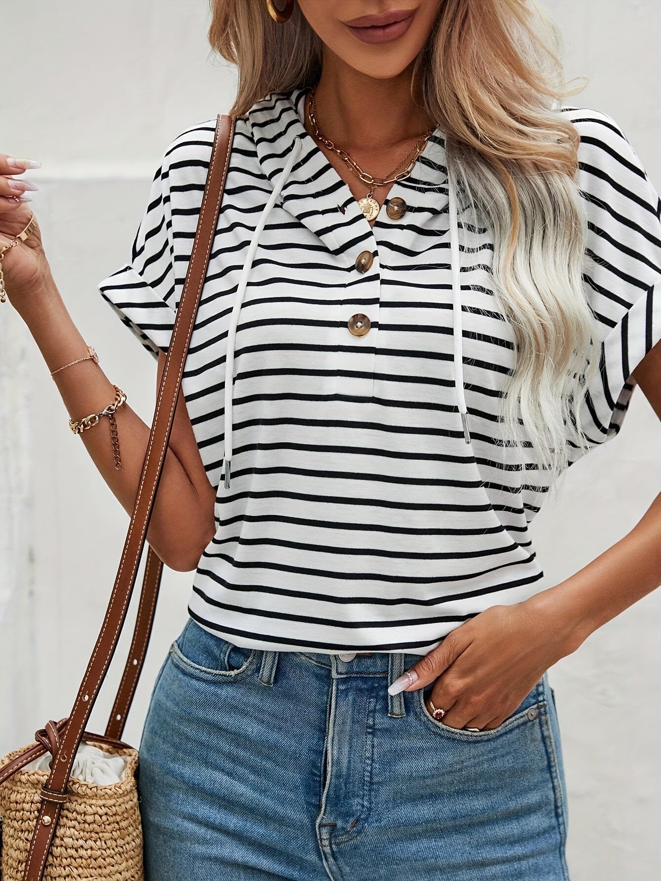 Kira | Casual hoodie voor dames – Gestreepte zomerse sweater met batwing-mouwen