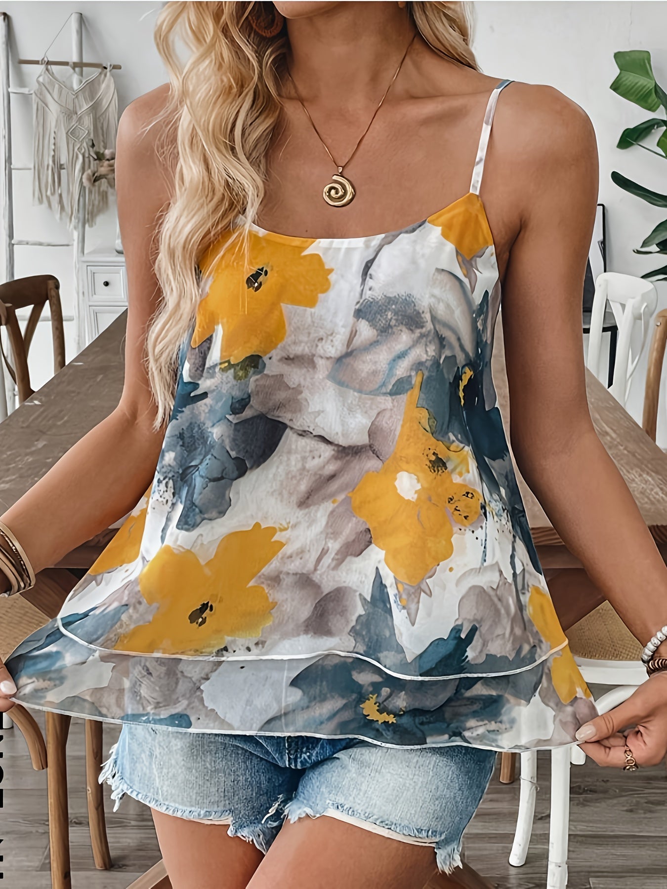 Eimi | Chiffonblouse voor dames – Elegante zomertop met bloemenprint en losse pasvorm