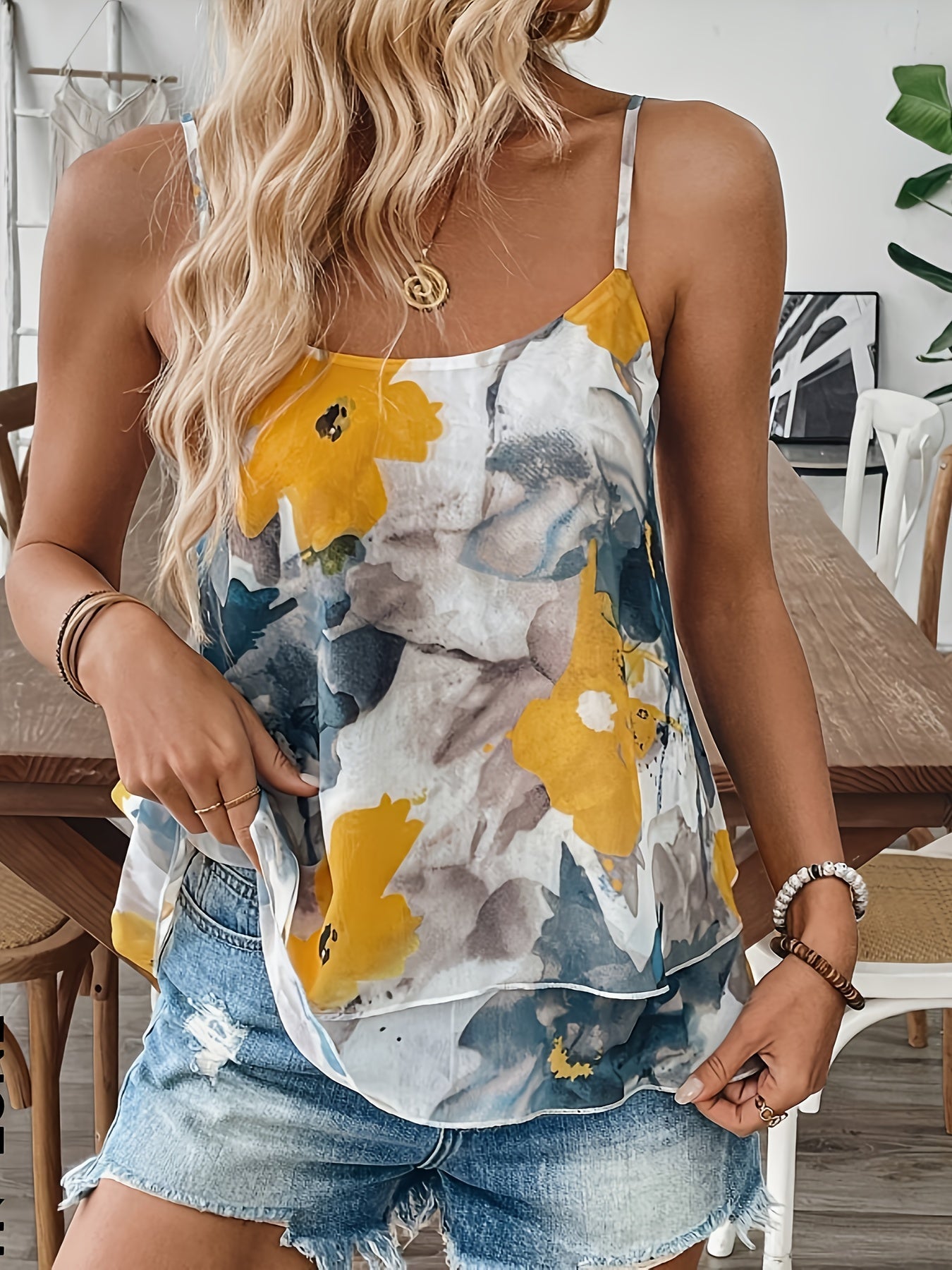 Eimi | Chiffonblouse voor dames – Elegante zomertop met bloemenprint en losse pasvorm