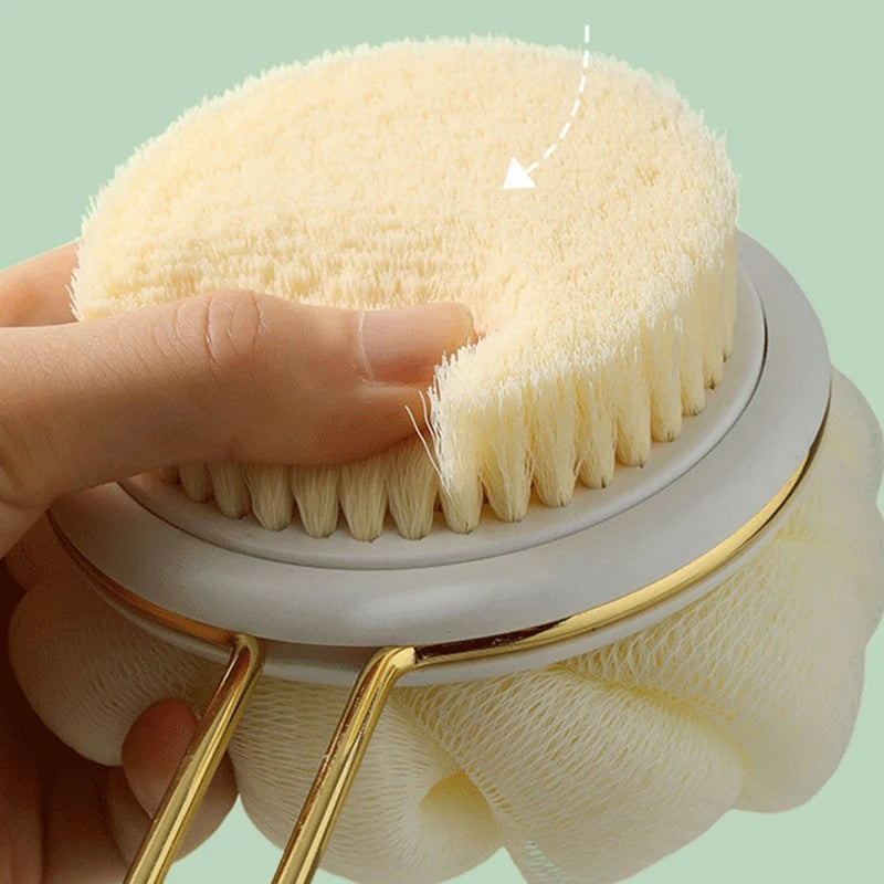 VeluBrush | Ultrazachte badborstel met lange steel - duurzame scrub voor rug en lichaam