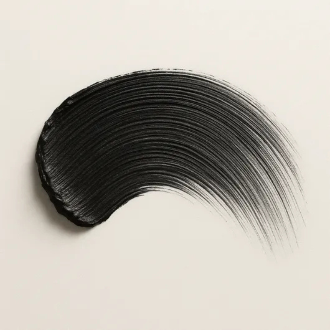 LashNova | Volumegevende en verlengende mascara – volle, gedefinieerde wimpers