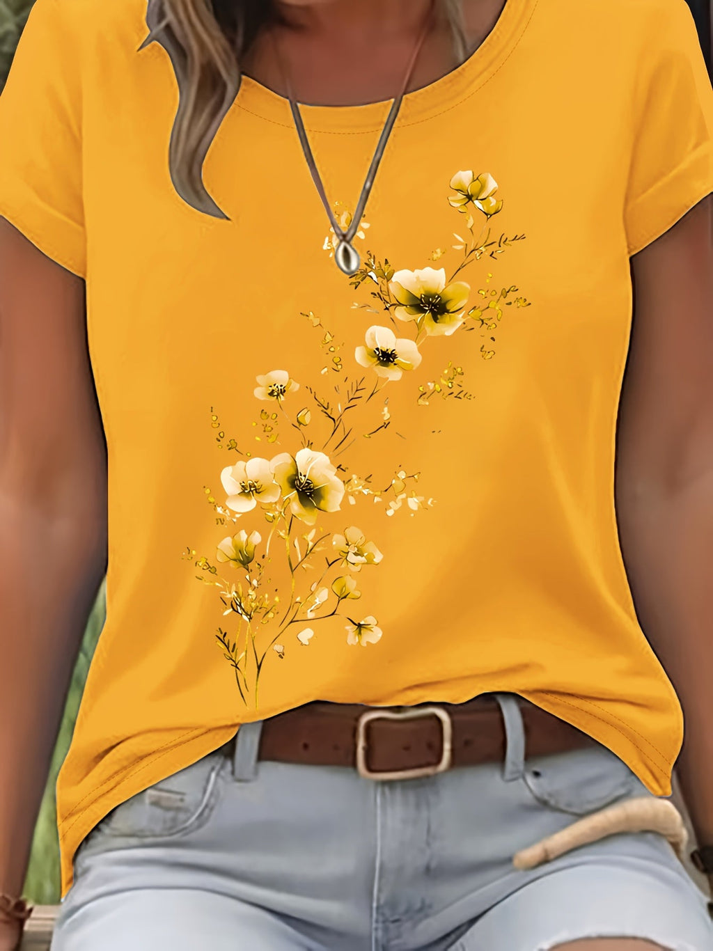 Naya | Zomer-T-shirt voor dames – Casual, lichtgewicht top met bloemenmotief in aquarelstijl