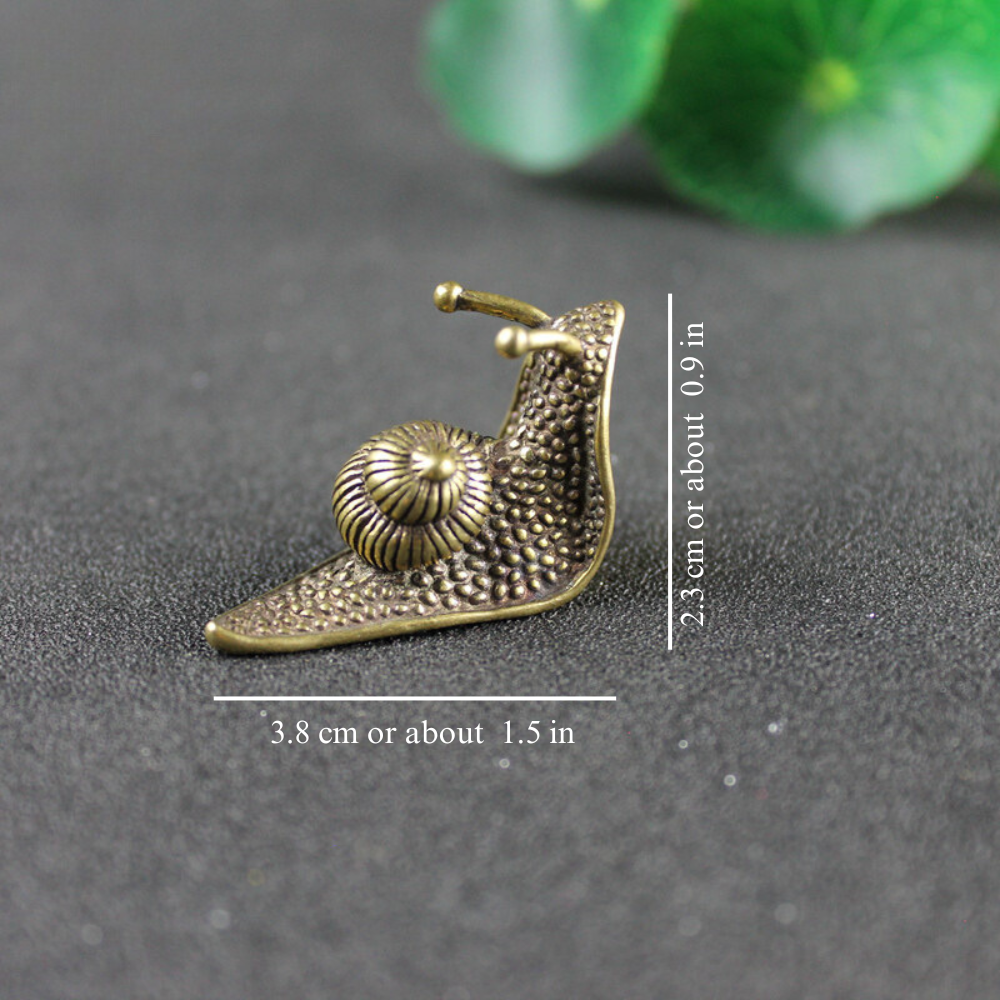 RetroSnail | Vintage slakkenbeeldje – Retro woon- en tuindecoratie, metalen slakkenbeeldje voor op het bureau