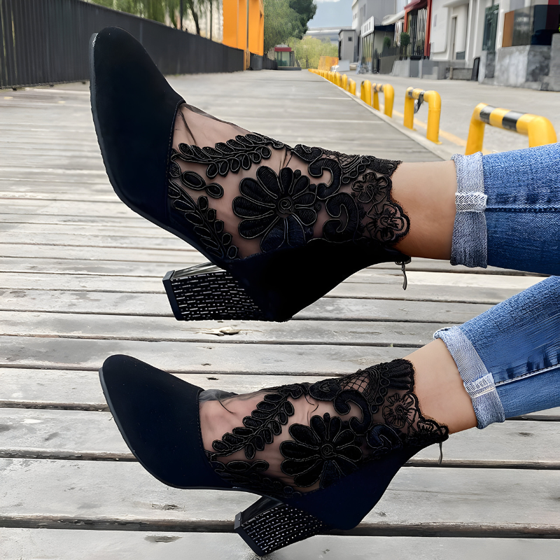 Priya | Elegante damessandalen met hak – Feest- en avondschoenen met enkelbandje