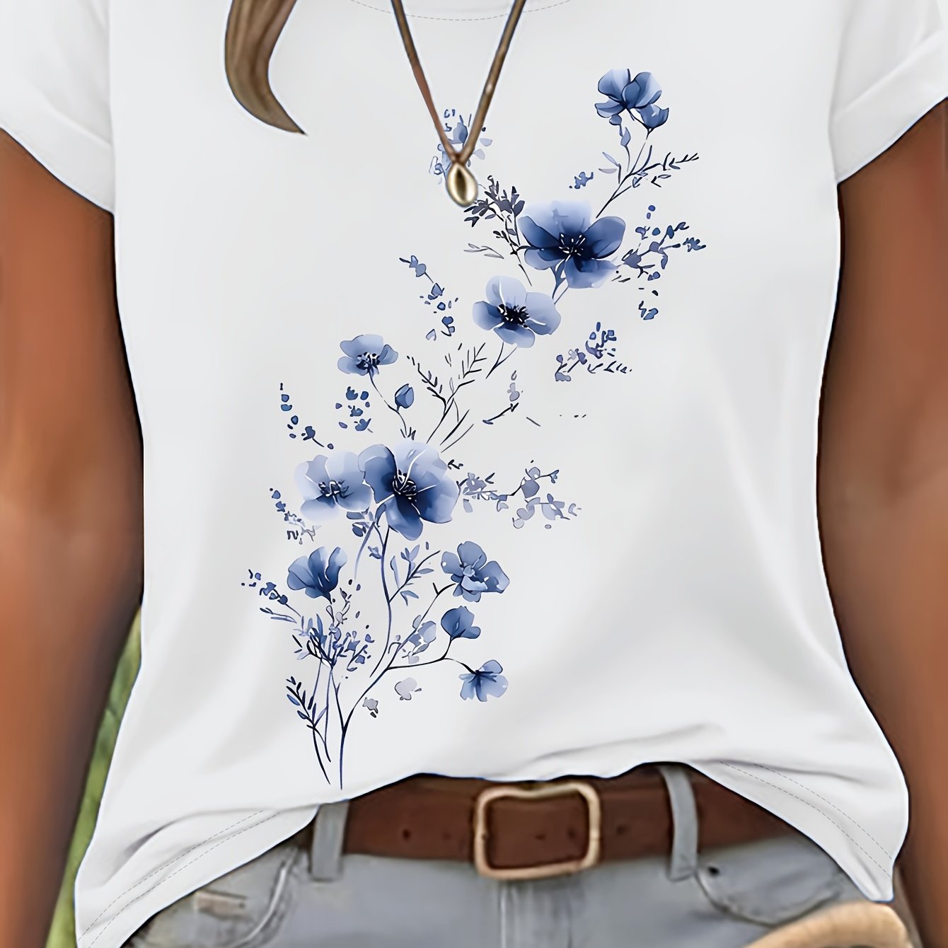 Naya | Zomer-T-shirt voor dames – Casual, lichtgewicht top met bloemenmotief in aquarelstijl
