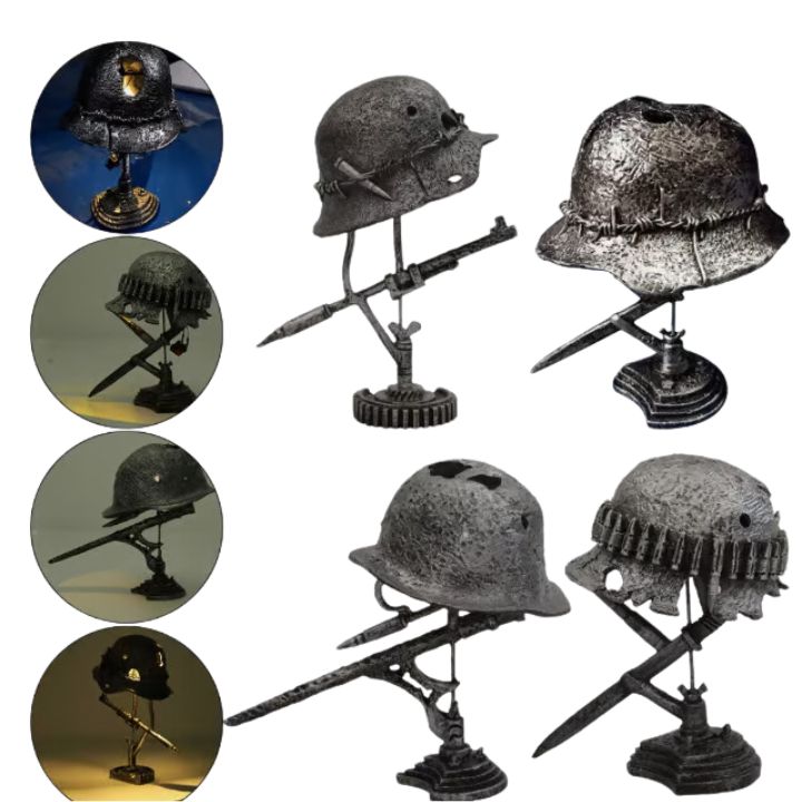 AntiqueLume | Vintage Stalen Helm Tafellamp - Historische Decoratie