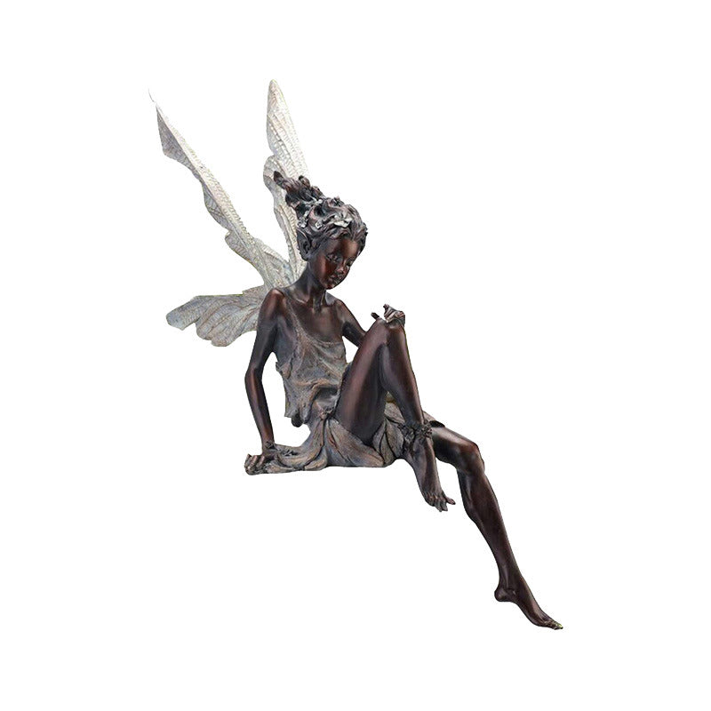 PixiePerch | Zittend feeënbeeldje voor in de tuin – Decoratief beeldje voor buiten, speelse fee van kunsthars