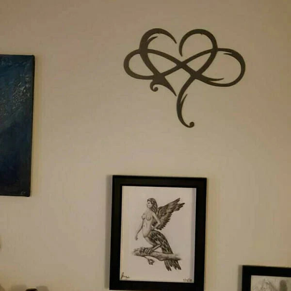 LoveLoop | Metalen wanddecoratie voor oneindige liefdeshartjes - Moderne metalen wanddecoratie