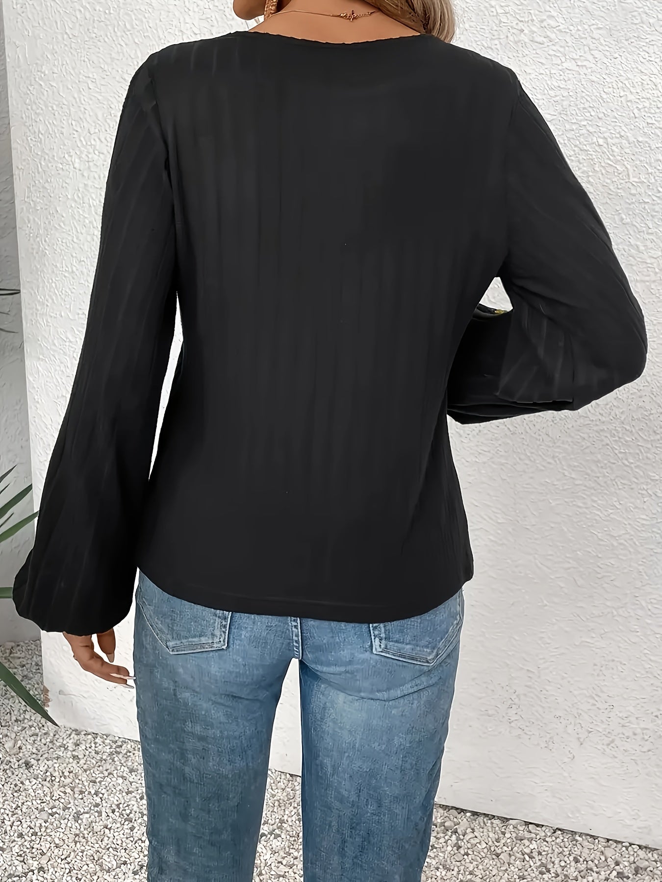 Danica | Dames T-shirt met Lange Mouwen en Borduursel – Casual Patchwork Top, Losse Pasvorm