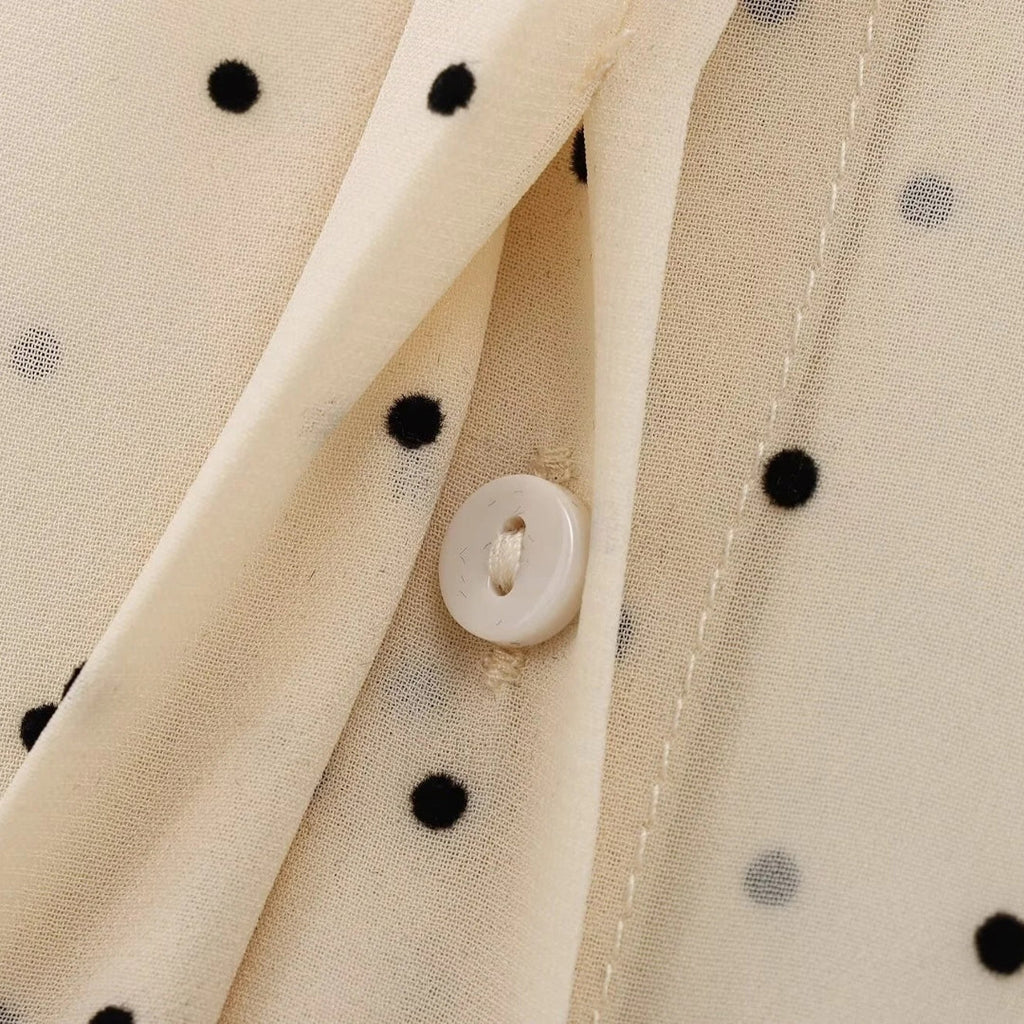 Elowen | Dames chiffonblouse met lange mouwen, stippen en strik – elegante, casual top voor op kantoor