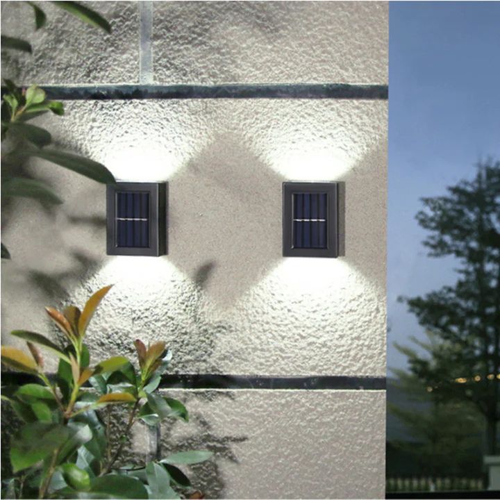 TwinBeam | Muurlamp met dubbele zonnekap - LED-buitenverlichting voor tuin en patio, waterdicht