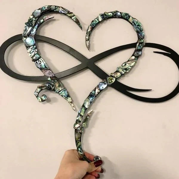 LoveLoop | Metalen wanddecoratie voor oneindige liefdeshartjes - Moderne metalen wanddecoratie