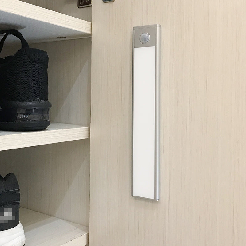 SlimBeam | Ultradunne LED kastlamp met bewegingssensor - Draadloos, Oplaadbaar