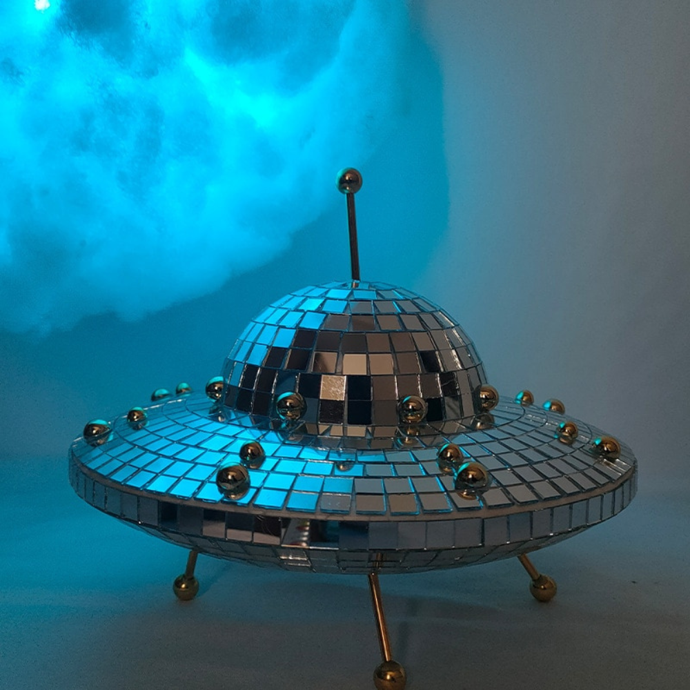 DiscoUFO | Discobal Decoratie – Retro UFO Bureaudeurdecoratie, Speelse en Vrolijke Kameraccent