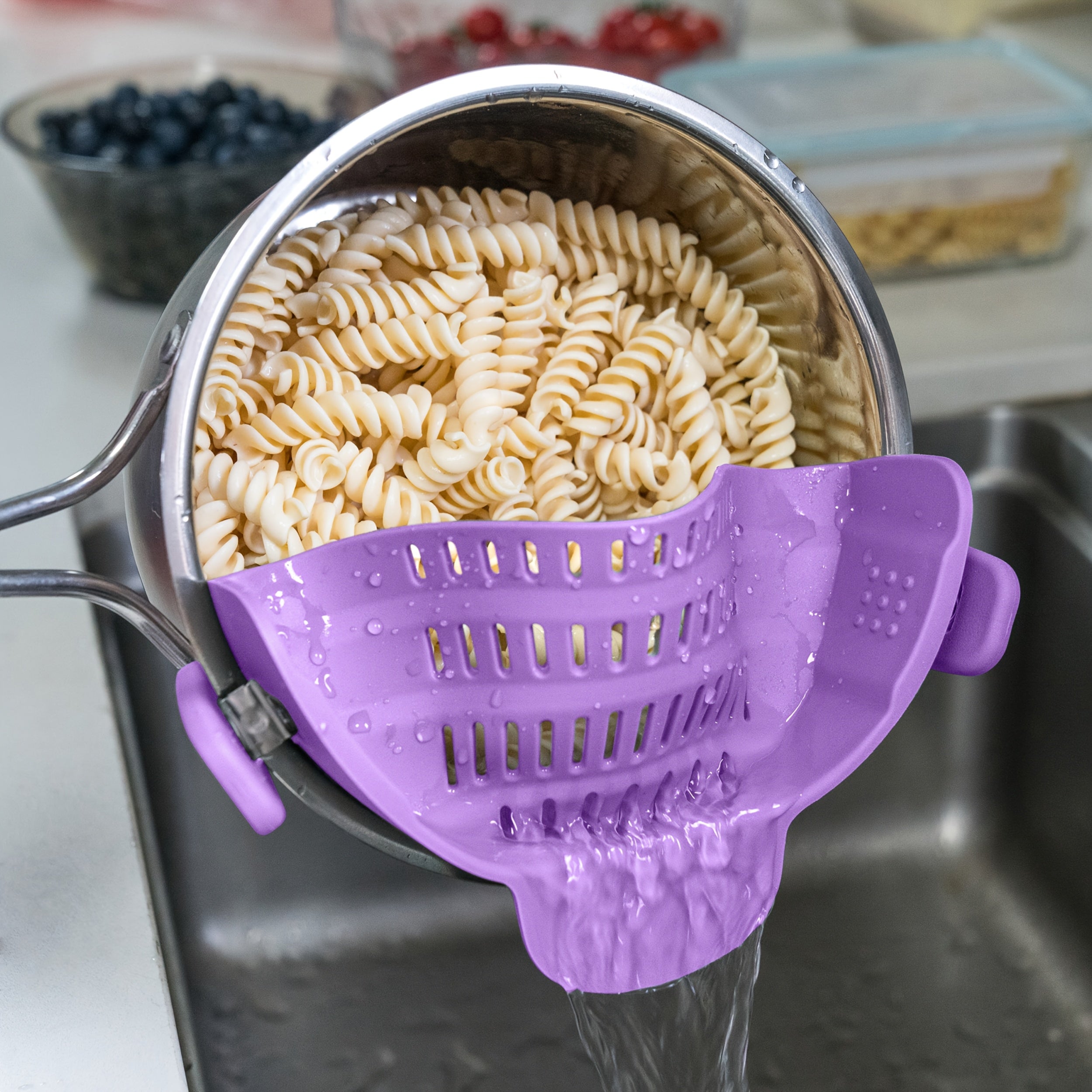 SnapStrain | Clip-on pot- en pannenzeef – Duurzame plastic vergiet voor pasta, groenten en fruit
