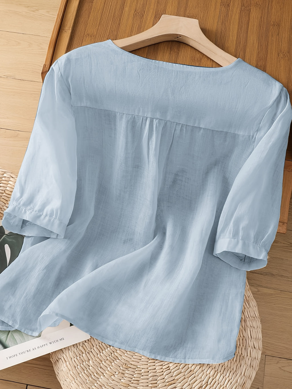 Isolde | Dames zomers T-shirt met geborduurde korte mouwen, comfortabele en ademende casual top