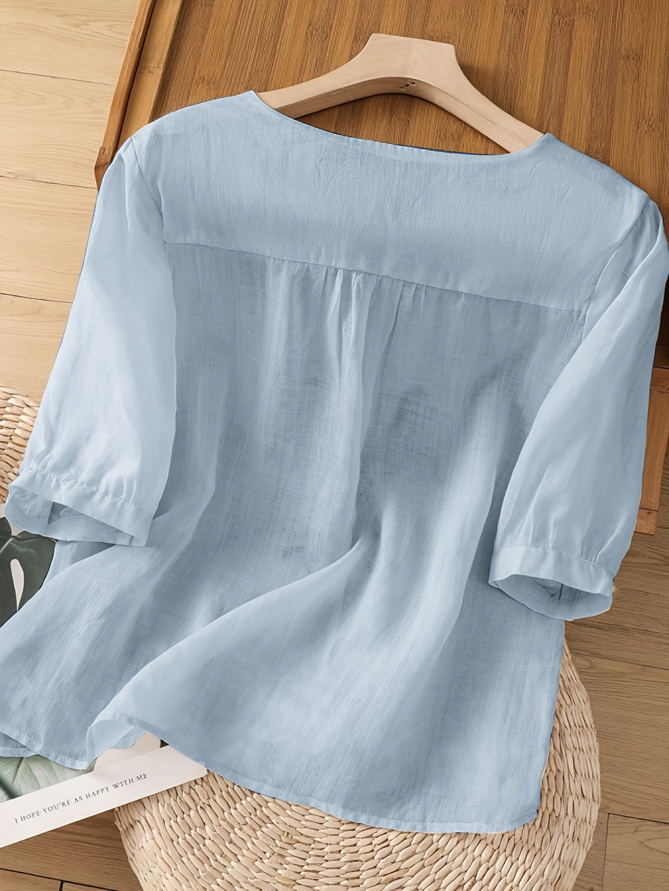 Isolde | Dames zomers T-shirt met geborduurde korte mouwen, comfortabele en ademende casual top