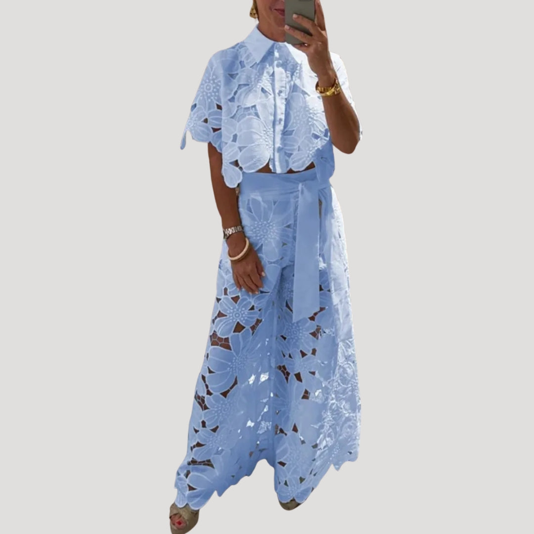 Bella | Tweedelige set met kant voor dames – Elegante outfit bestaande uit een bijpassend topje en rokje