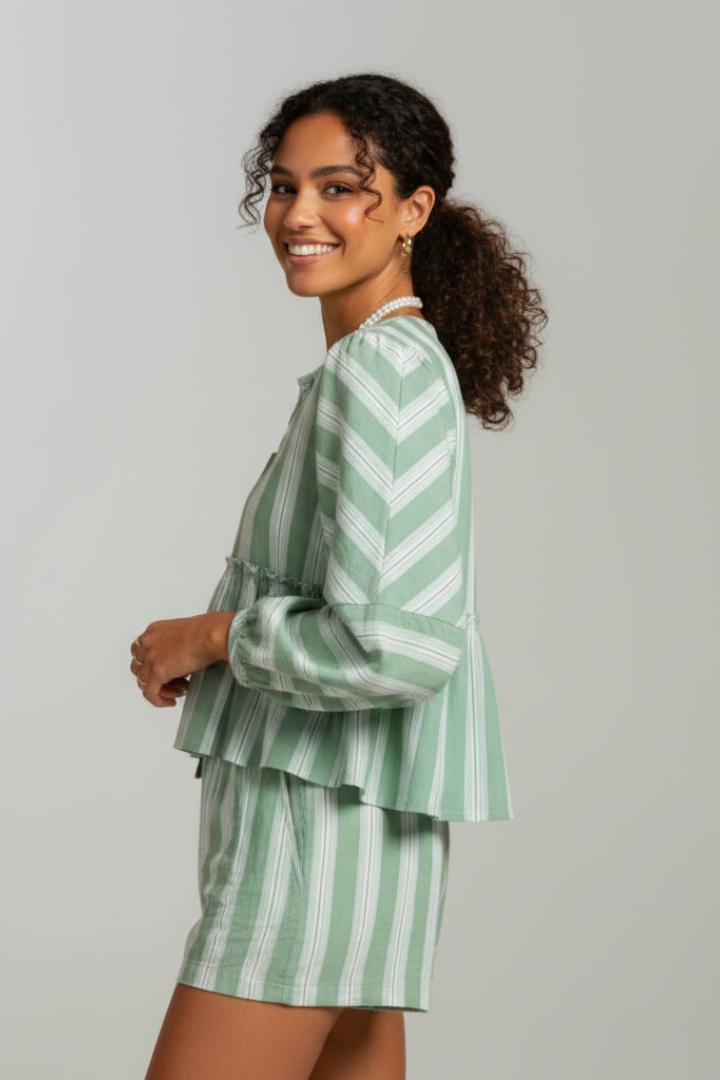 Virelia | Dames 2-delige set – top met lange mouwen en strik aan de voorkant & shorts met hoge taille