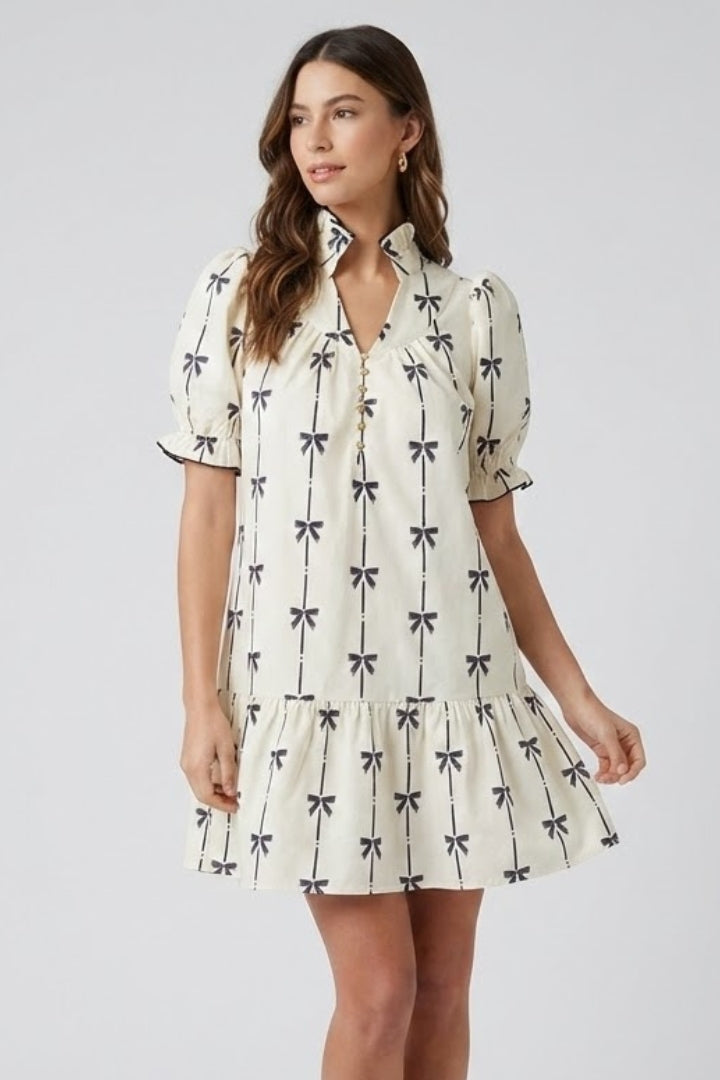 Priselle | Dames mini-jurk met strikprint – A-lijn zomerjurk met pofmouwen