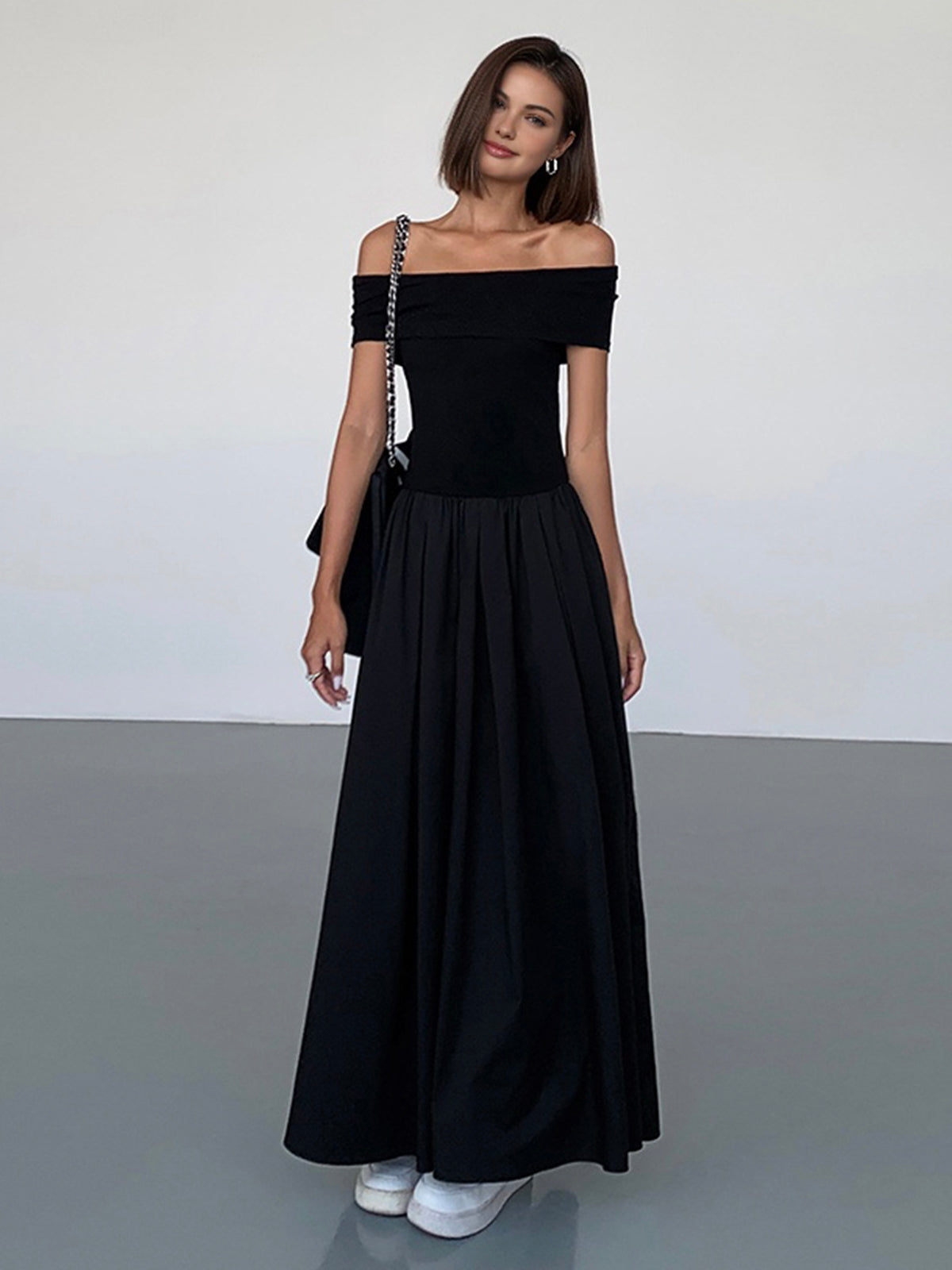 Maevra | Elegante off-shoulder jurk voor dames – geplooide maxi-feestjurk