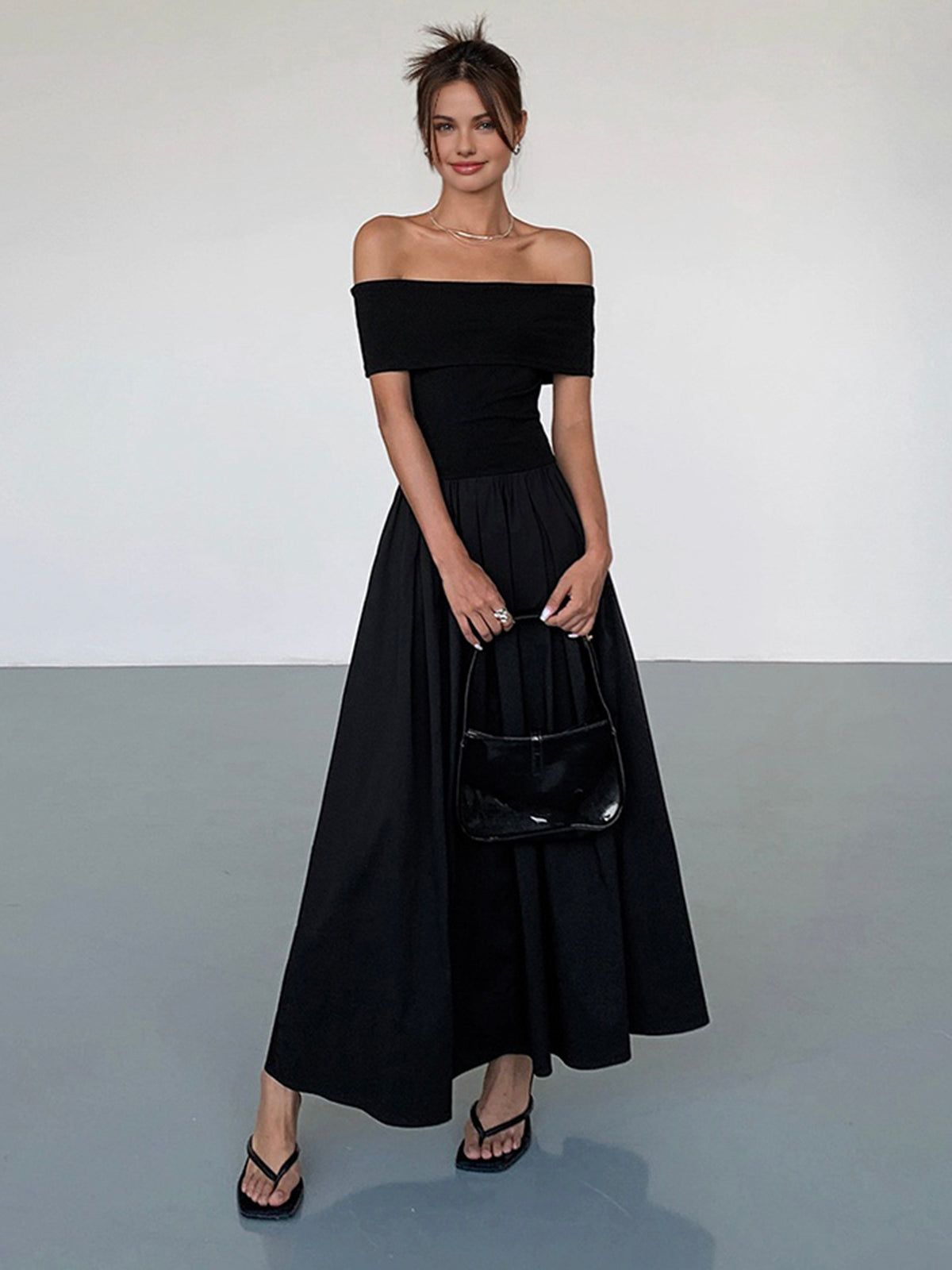 Maevra | Elegante off-shoulder jurk voor dames – geplooide maxi-feestjurk