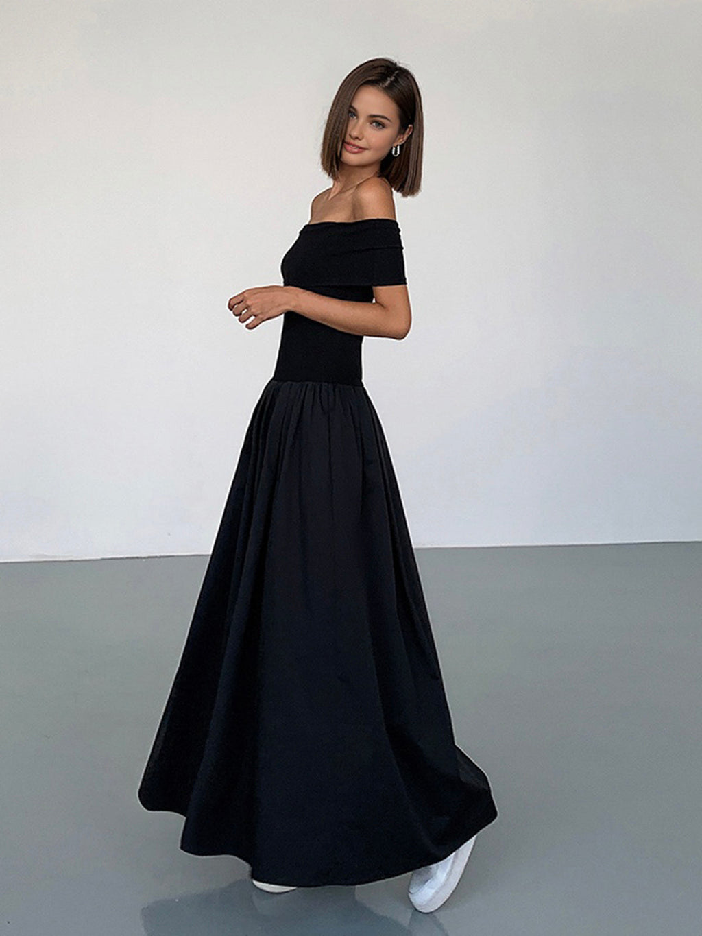 Maevra | Elegante off-shoulder jurk voor dames – geplooide maxi-feestjurk