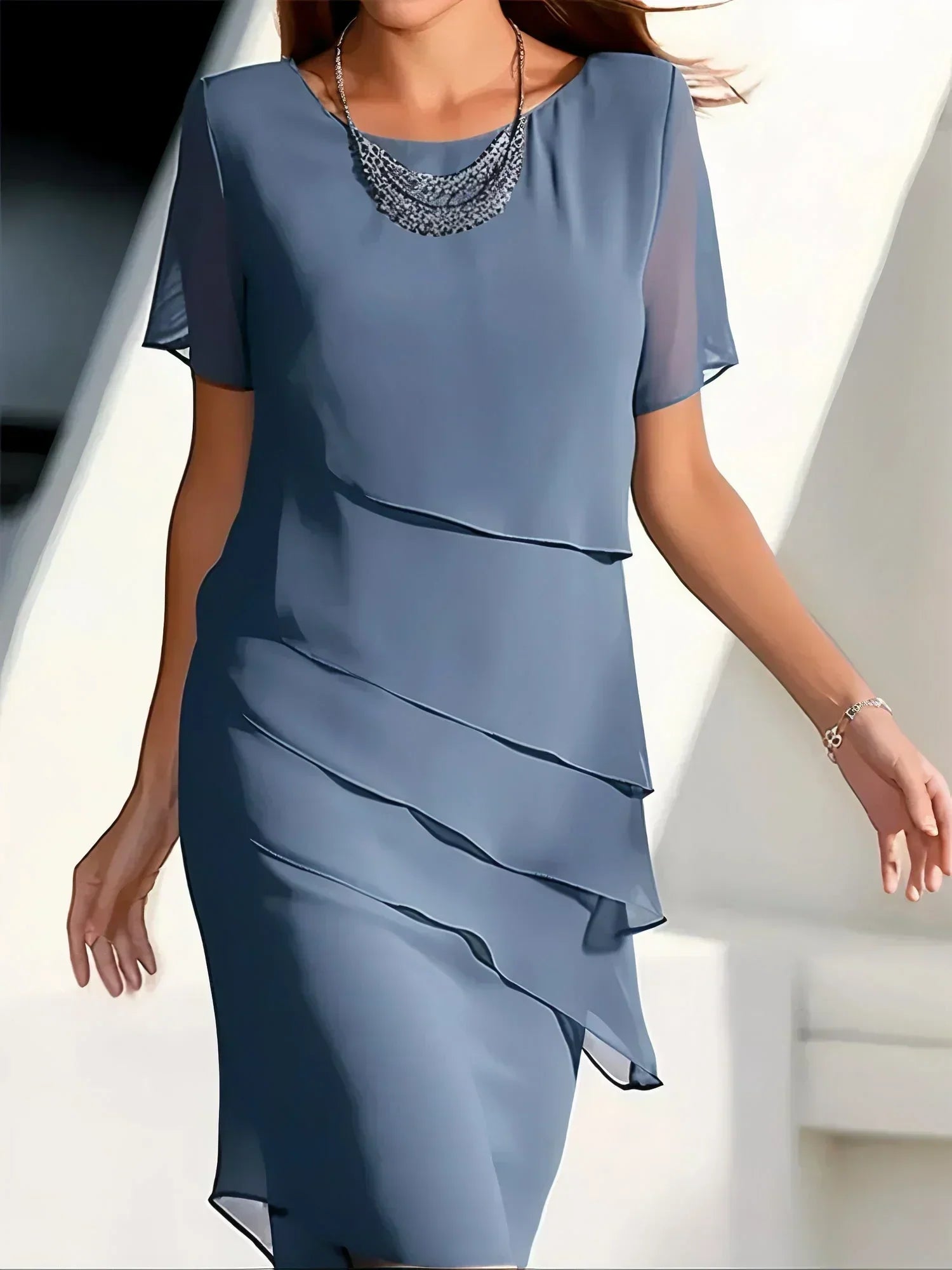 Elyria | Elegante dames chiffon gelaagde midi jurk – Zwierige midi jurk