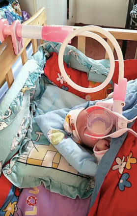 BottleBuddy | Handenvrije Babyfleshouder - Verstelbaar, Handig, Draagbaar voor Gemakkelijk Voeden