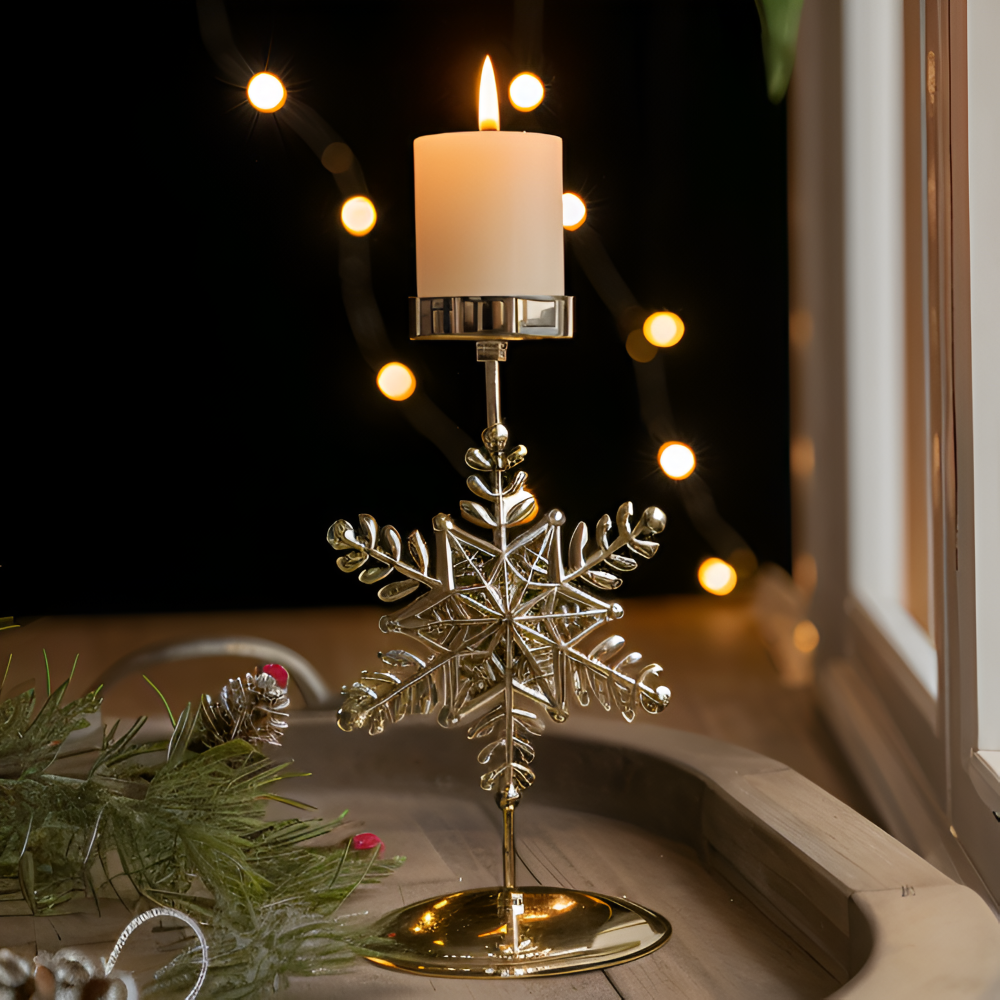 YuletideShine | Vintage gouden kerstkaarsenhouder – Metallic feestelijke decoratie voor thuis en feesttafels